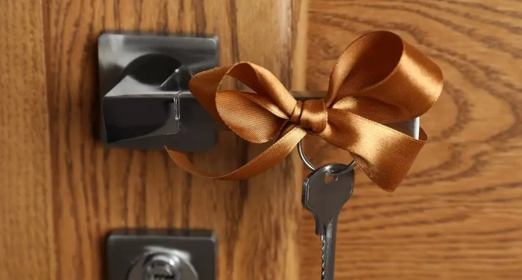 เคล็ดลับการเลือก ของขวัญขึ้นบ้านใหม่ 